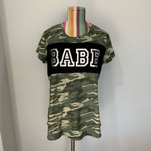 No Boundaries Juniors XXL Camo ‘Babe’ T-Shirt